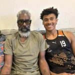 Zosnulý otec Averyho Thomasa Clyde (na obrázku vedľa Averyho) bol hlavným zdrojom inšpirácie pre tínedžera.