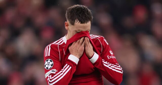 Reakcia Floriana Wirtza na brutálne komentáre Liverpoolu, keď Jamie Carragher Florian Wirtz z Liverpoolu