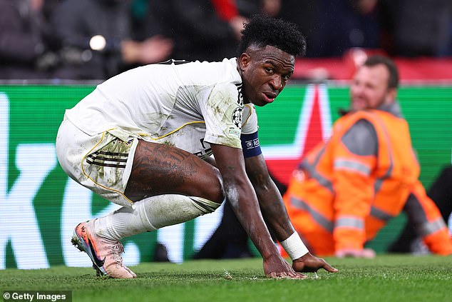 Real Madrid Xabiho Alonsa „nie je pripravený súťažiť v Európe“ Real Madrid Xabiho Alonsa „nie je pripravený súťažiť v Európe“ – keďže španielska tlačová značka Jude Bellingham „nekonzistentná“ a Vinicius „zúfali“ zo straty Liverpoolu