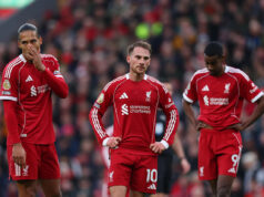 Robertson a Ekitike na začiatok | 4-2-3-1 Predpokladaná zostava Liverpoolu proti PSV Eindhoven Download app from appStore