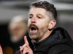 Robinson hľadá odpovede, keď priznáva „boj o zostup“ Robinson hľadá odpovede, keď priznáva „boj o zostup“