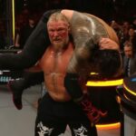 Roman Reigns a Brock Lesnar spôsobujú náhlu poruchu zvuku počas WWE Survivor Series: WarGames