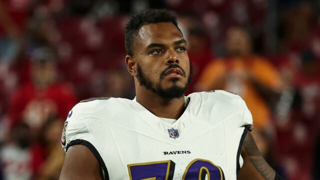 Ronnie Stanley z Ravens hovorí o novej pozícii tímu v Ronnie Stanley z Ravens hovorí o novej pozícii tímu v play-off po štarte 1-5