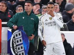 Roy Keane sa po návrate na Anfield zameral na fanúšikov Liverpoolu, keď sa po návrate na Anfield vykašľal Trent Alexander-Arnold, keď legenda Man United spochybňuje „nóbl“ reputáciu Trenta Alexandra-Arnolda fanúšikovia Liverpoolu vypískali pri jeho utorkovom návrate na Anfield