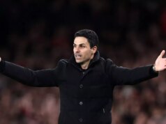 Rozhodca Arsenalu vs Tottenham potvrdil, že rozhodnutie Premier League riskuje výpary Mikela Arteta Mikel Arteta mávol rukami.