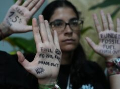 Rozhovory OSN o klíme sa predlžujú, pretože rozdiely v otázke fosílnych palív pretrvávajú | Správy o klimatickej kríze Rozhovory OSN o klíme sa predlžujú, pretože rozdiely v otázke fosílnych palív pretrvávajú | Správy o klimatickej kríze