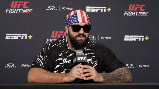 Rozhovory s víťazmi v zákulisí UFC Vegas 111 po zápase
