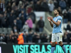 Ruben Dias odsúdil rozhodcovské rozhodnutie v kontroverznom víťazovi Harveyho Barnesa proti Manchestru City Download app from appStore