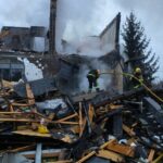 Ruské útoky na Kyjev zabili troch ľudí, zatiaľ čo ukrajinskí vyslanci cestujú do USA na rokovania | Správy o vojne medzi Ruskom a Ukrajinou