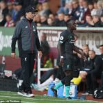 Neslávne známy incident proti Burnley ukázal, že Sadio Mane vyzeral ako animovaný, keď odchádzal z ihriska a potom na lavičku, keď sa vztekal nad rozhodnutím Mo Salaha neprihrať mu.