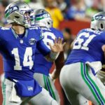Sam Darnold zo Seahawks hádže 4 TD v prvom polčase a vyhral tak