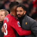 Manažér Manchestru United Ruben Amorim s Casemirom