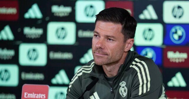 Šéfovia Realu Madrid si vyberajú strany v boji o moc Xabi Alonso sa ujal vedenia Realu Madrid len v lete