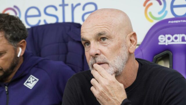 Serie A 2025-26: Fiorentina vyhodila Stefana Pioliho s klubom bez víťazstva po 10 kolách
