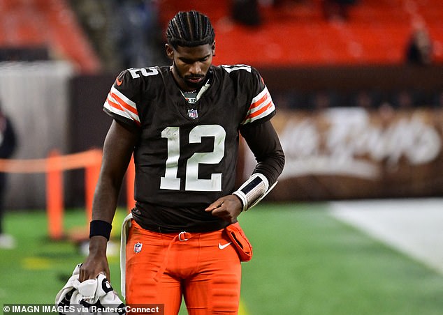 Shedeur Sanders ponúka brutálny verdikt o svojom „drsnom“ debute v Shedeur Sanders priznal, že prepadol svoj očakávaný debut v NFL za Browns