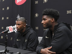 Shilo Sanders praskne po tom, čo si ho pomýlili so Shedeurovým synom logo pochodového šialenstva