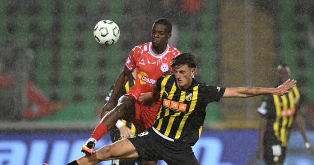 Silas Andersen bol spájaný so zimným prestupom do Arsenalu