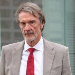 Sir Jim Ratcliffe zaplatí Tottenhamu 5 miliónov libier, keď sa majiteľ Man Utd dohodne | Futbal | Šport