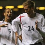 Verzia Erlinga Haalanda na oslavu robotického tanca Petra Croucha