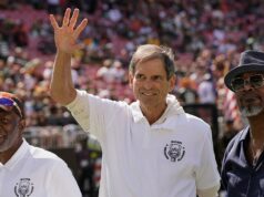 Skvelý Browns Bernie Kosar dostane novú pečeň Skvelý Browns Bernie Kosar dostane novú pečeň