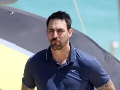 Skvelý austrálsky kriket Mitchell Johnson zhodí brutálnu bombu pravdy na Usmana Khawaja po jeho katastrofe v Ashes Bývalý austrálsky kardiostimulátor Mitchell Johnson (na obrázku) obvinil Usmana Khawaja z toho, že je neprofesionálny a po prvom Ashesovom teste nerobí svoju prácu pre Austráliu.