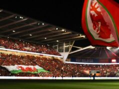 Slávne noci v Cardiffe podporujú sen Walesu o majstrovstvách sveta Hráči Walesu oslavujú druhý gól Aarona Ramseyho pri výhre 2:0 nad Maďarskom v roku 2019