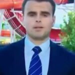 Reportér Channel Nine Owen Leonard (na obrázku) bol uprostred regulačného kríža, keď došlo ku katastrofe