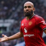 Bryan Mbeumo gestikuluje