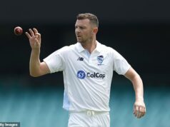 Šokujúca nová fáma o jednej z najväčších austrálskych hviezd by mohla mať lesk na ohromujúcom víťazstve v prvom teste Ashes Hovorí sa, že austrálsky rýchly nadhadzovač Josh Hazlewood (na obrázku) by mohol vynechať celú sériu Ashes.