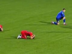 Špičkový manažér zomrel na infarkt v polovici zápasu | Futbal | Šport Špičkový manažér zomrel na infarkt v polovici zápasu | Futbal | Šport