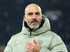 Správy Chelsea: Enzo Maresca vydal verdikt Declanovi Riceovi, že hviezda je stále „zranená“ odchodom Enzo Maresca