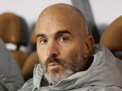 Správy Chelsea: Narastajú medzinárodné problémy, pretože nový cieľ „dostáva ponuky každý deň“ Tréner Chelsea Enzo Maresca