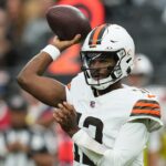 Správy NFL: Shedeur Sanders z Browns pred zápasom odpálil odvážny odkaz