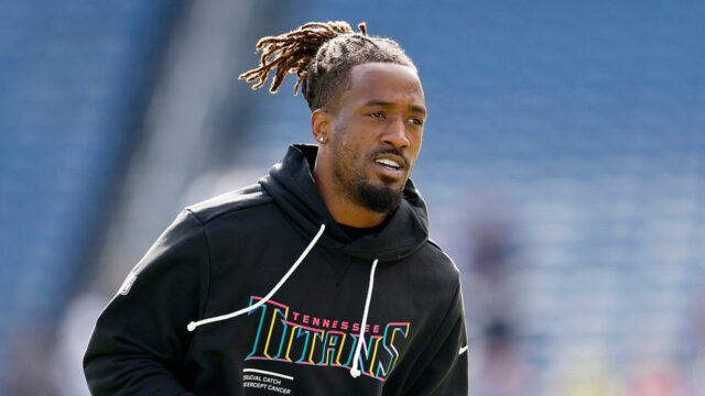 Správy NFL: Veľká porota obvinila L'Jariusa Sneeda z Titans z priestupku
