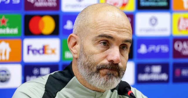 Správy z Chelsea: Maresca vydáva aktuálne informácie o budúcnosti, keďže Enzo Maresca, manažér Chelsea, hovorí pre médiá