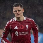 MANCHESTER, ANGLICKO - 9. NOVEMBRA: Florian Wirtz z Liverpoolu počas zápasu Premier League medzi Manchestrom City a Liverpoolom na štadióne Etihad 9. novembra 2025 v anglickom Manchestri. (Foto: Visionhaus/Getty Images)