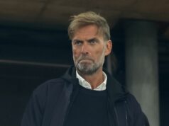 Správy z Liverpoolu: Pohľad Jurgena Kloppa na možného nástupcu Arneho Slotu a krutý verdikt odvolania Manažér Liverpoolu Arne Slot dohliadal na katastrofálny priebeh výsledkov