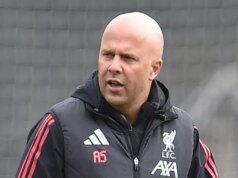 Správy z Liverpoolu: Slot „chce späť bývalého hráča“ ako dvojitú dohodu, ktorá sa blíži k dohode Tréner Liverpoolu Arne Slot