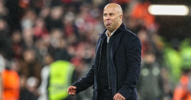 Správy z Liverpoolu: Zmluva so Semenyom dostane zelenú s bezplatným Z technickej oblasti sa pozerá Arne Slot