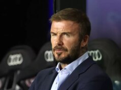 Správy z Man Utd: Čistý majetok Davida Beckhama prevýšil bývalý tímový kolega ako hviezda na nepoznanie David Beckham