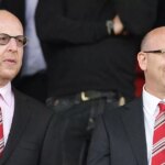 Hráči Manchestru United sa tlačia pred zápasom Premier League medzi Nottingham Forest a Manchester United na City Ground 1. novembra 2025 v Nottinghame v Anglicku.