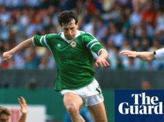 Spurs prezrádza, že bývalý krídelník Tottenhamu a Írska Tony Galvin sa zotavuje z mŕtvice | Tottenham Hotspur Spurs prezrádza, že bývalý krídelník Tottenhamu a Írska Tony Galvin sa zotavuje z mŕtvice | Tottenham Hotspur