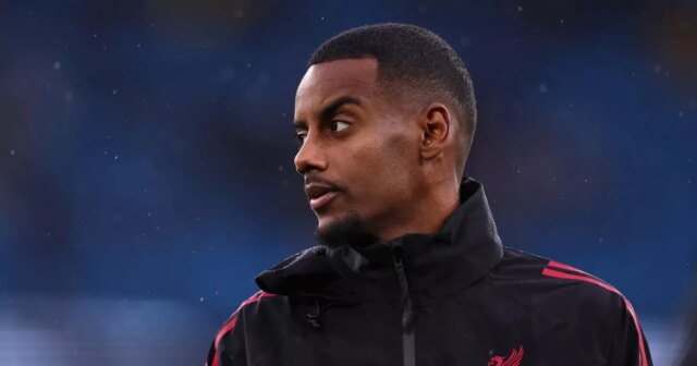 Starý spoluhráč Alexandra Isaka hovorí Liverpoolu, čo sa bude diať Alexander Isak od svojho prestupu na Anfield skóroval za Liverpool iba raz