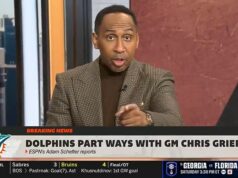 Stephen A. Smith rozdúchava rasový rozruch pri výjazde Chrisa Griera z Miami Dolphins Stephen A. Smith vyvolal rozruch po tom, čo sa pýtal, prečo delfíny prepadli GM Chrisa Griera