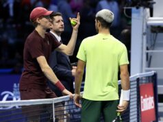 Stretnutie Carlosa Alcaraza a Jannika Sinnera na ATP Finals odložila zdravotná pohotovosť Download app from appStore