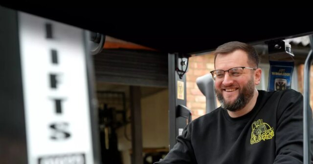 BLC Forklifts dvíha komunity Surrey od roku 1992