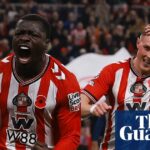 Sunderland zabojoval neskorým vyrovnávajúcim gólom Brobbeyho, aby udržal vedúceho Arsenalu | Premier League