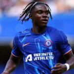 Súperi Chelsea toto leto odmietli nečakanú ponuku na výmenu s Romeom Laviom