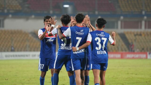 Superpohár AIFF 2025-26: Pandžáb FC a Bengaluru FC bojujú o postup do semifinále
