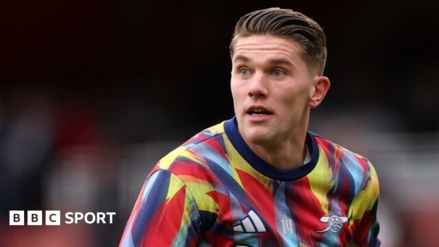 Švédsko: Alexander Isak menovaný do prvého tímu Grahama Pottera, Viktor Josh Allen of the Buffalo Bills pictured against the Kansas City Chiefs